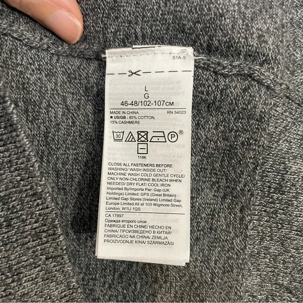 Banana Republic Gray and Black Cashmere Blend Quarter-Zip Sweater Size L